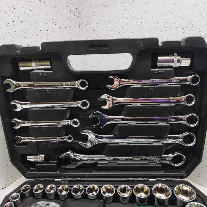 Набор инструментов (большой) Tools 82 предмета