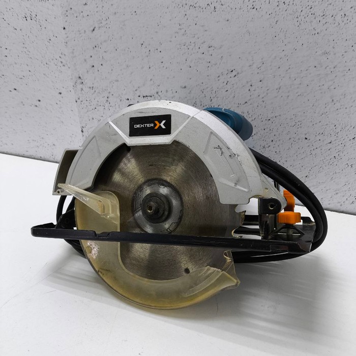 Циркулярная пила Dexter 1300CLS2-185.5