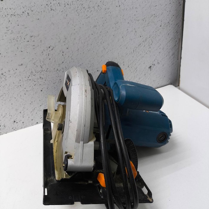 Циркулярная пила Dexter 1300CLS2-185.5