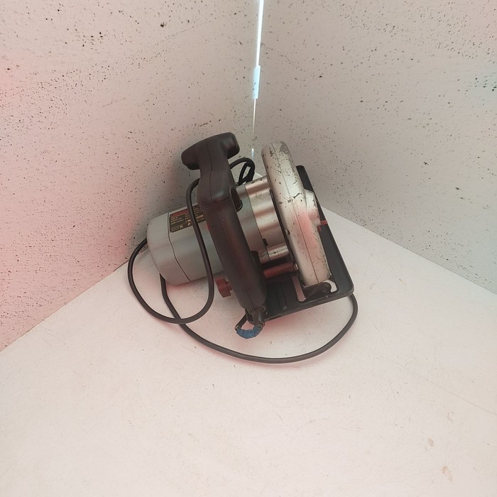 Циркулярная пила Uragan HCS 165 1300