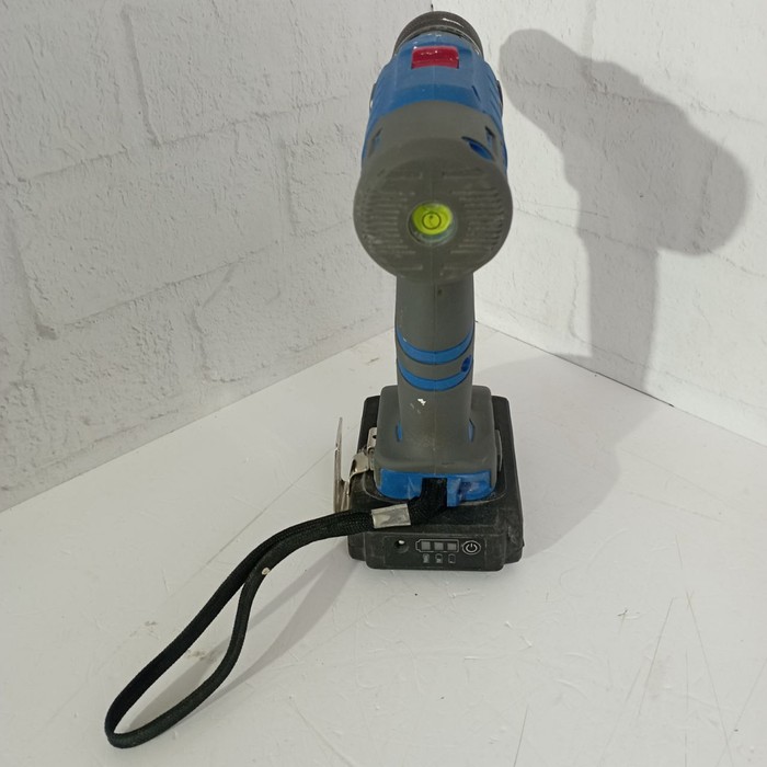 Шуруповерт Trigger 20103