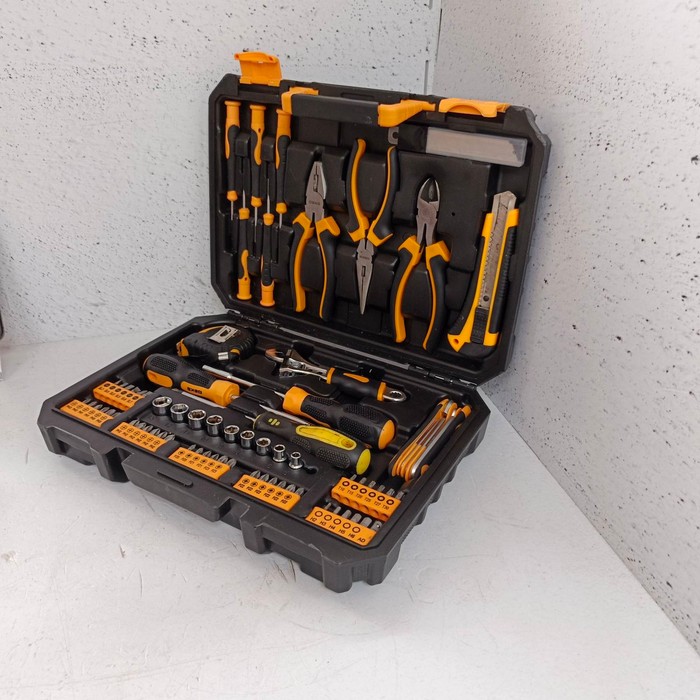 Набор инструментов (большой) Deko DKAT TZ82