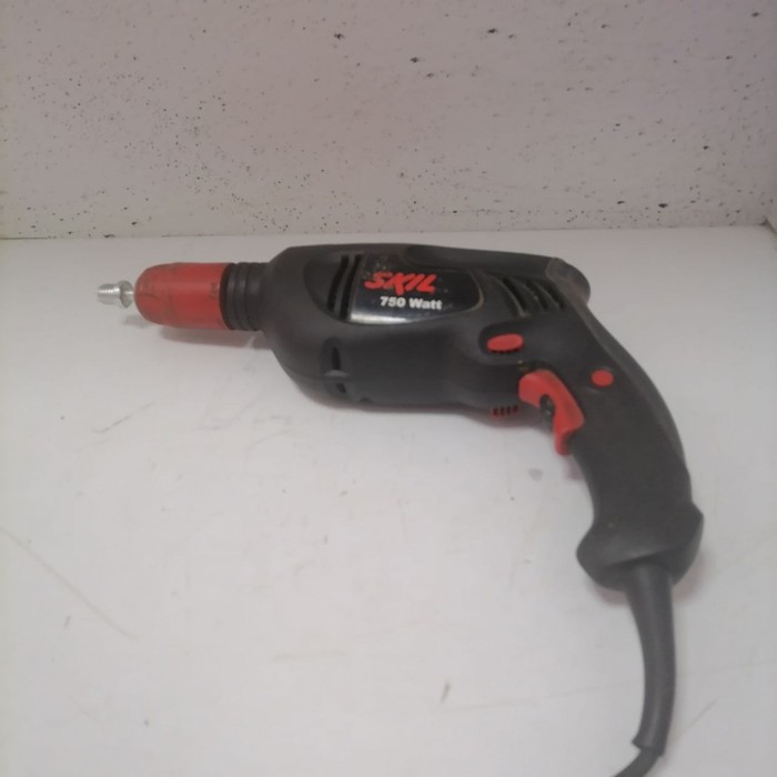 Дрель Skil 750 Watt