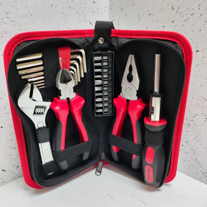 Набор инструментов (малый) Matrix 22 предмета 13561