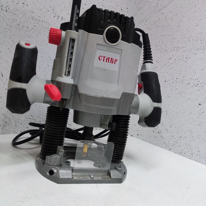 Фрезер Ставр МФ-12/1800