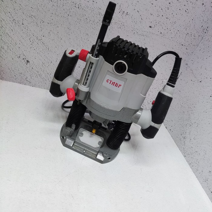 Фрезер Ставр МФ-12/1800