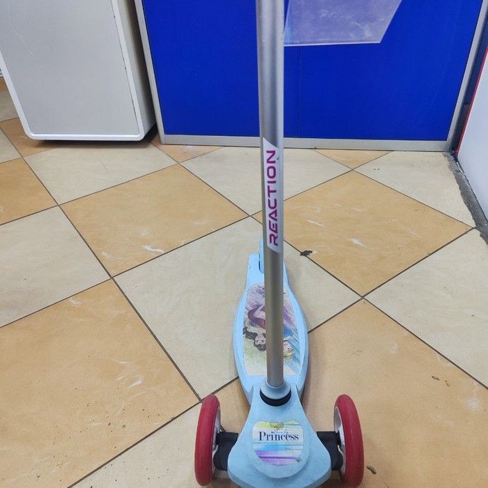 Самокат Re:Action детский