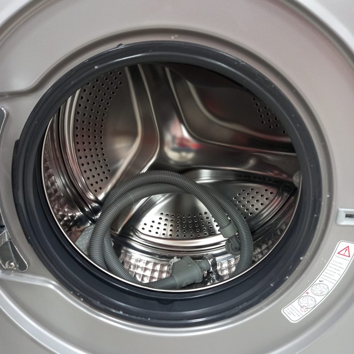 Стиральная машина Haier HW70-BP12969AS