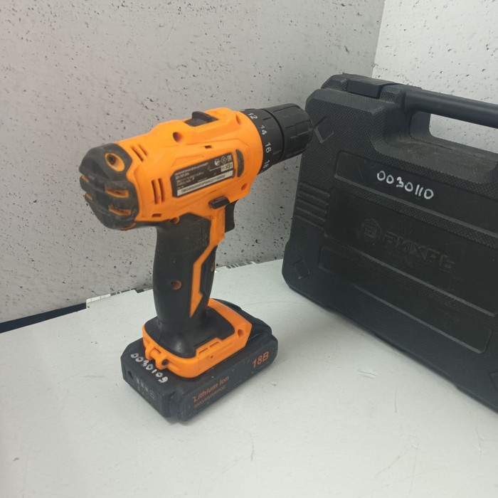 Шуруповерт Вихрь ДА-18Л-2КА