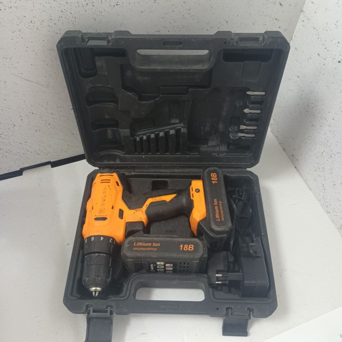 Шуруповерт Вихрь ДА-18Л-2КА