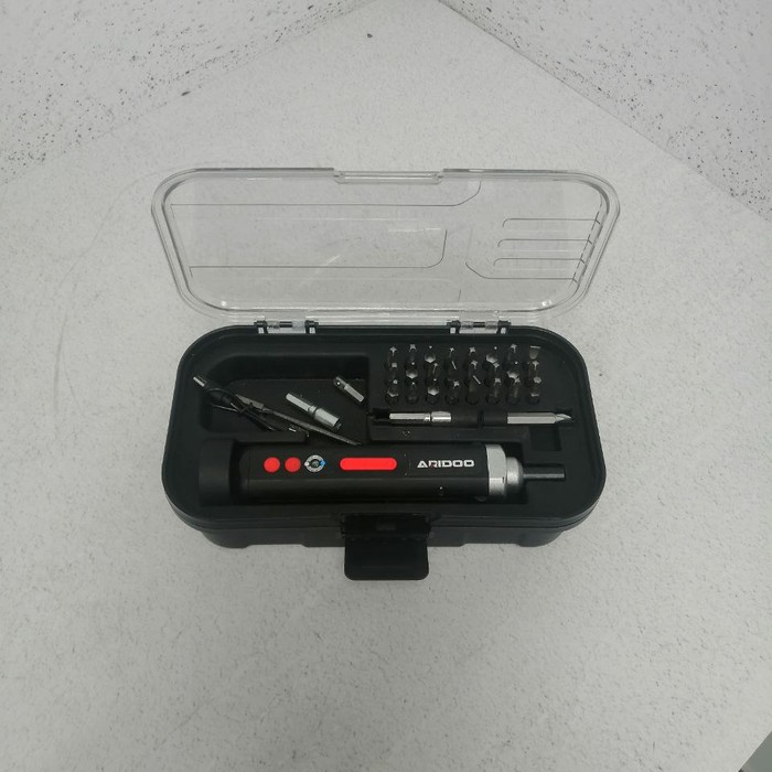 Электроотвертка ARIDOO с набором бит