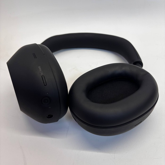 Беспроводные наушники Sony WH-1000XM6