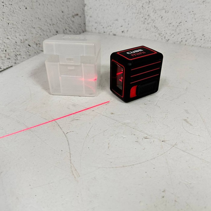 Лазерный уровень Cube Mini