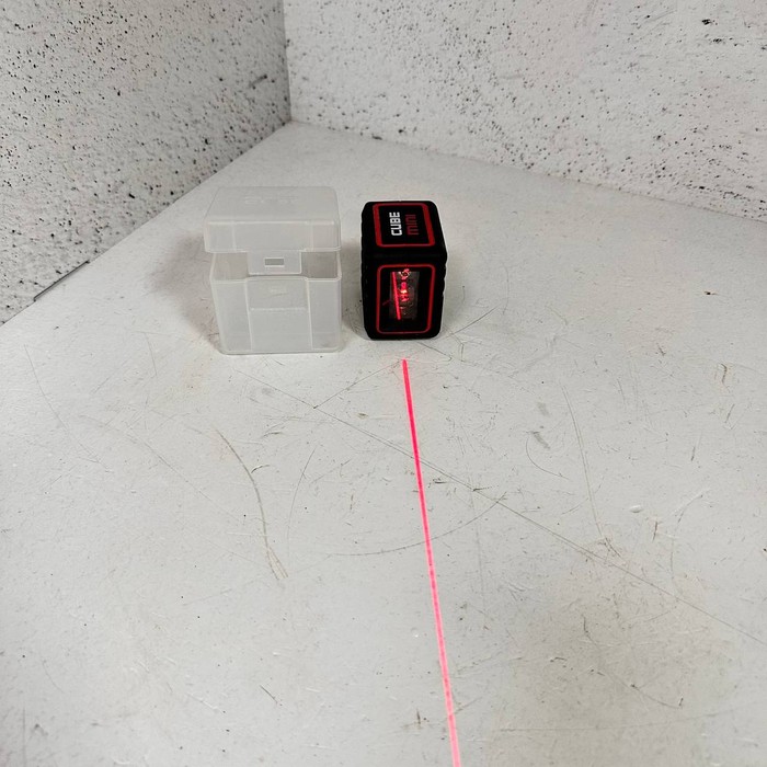 Лазерный уровень Cube Mini