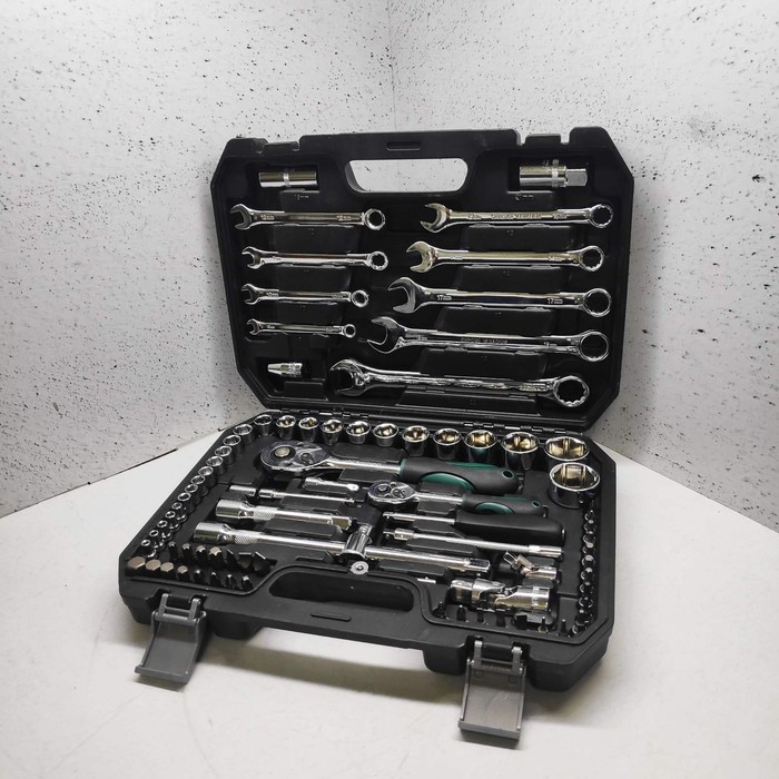 Набор инструментов (большой) Tools 82 предмета