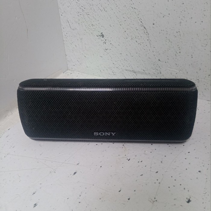 Портативная колонка Sony SRS-XB3
