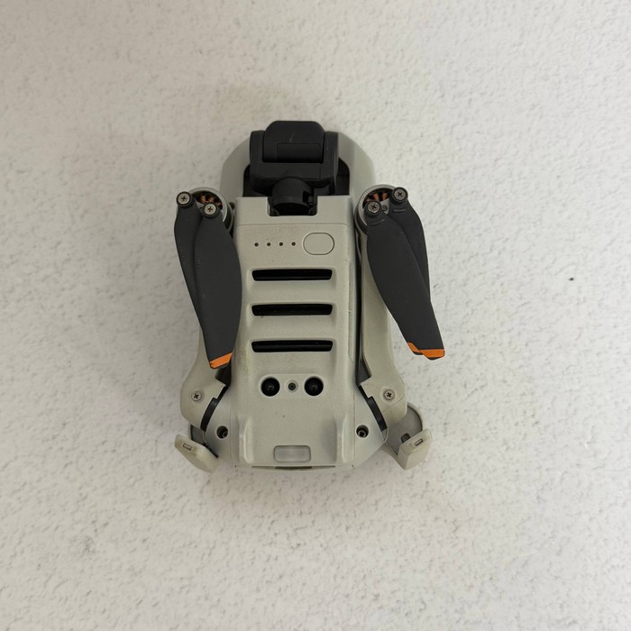 Квадрокоптер DJI MINI2