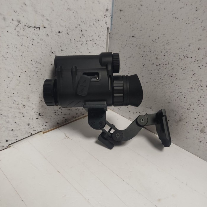 BINOCK NVG30