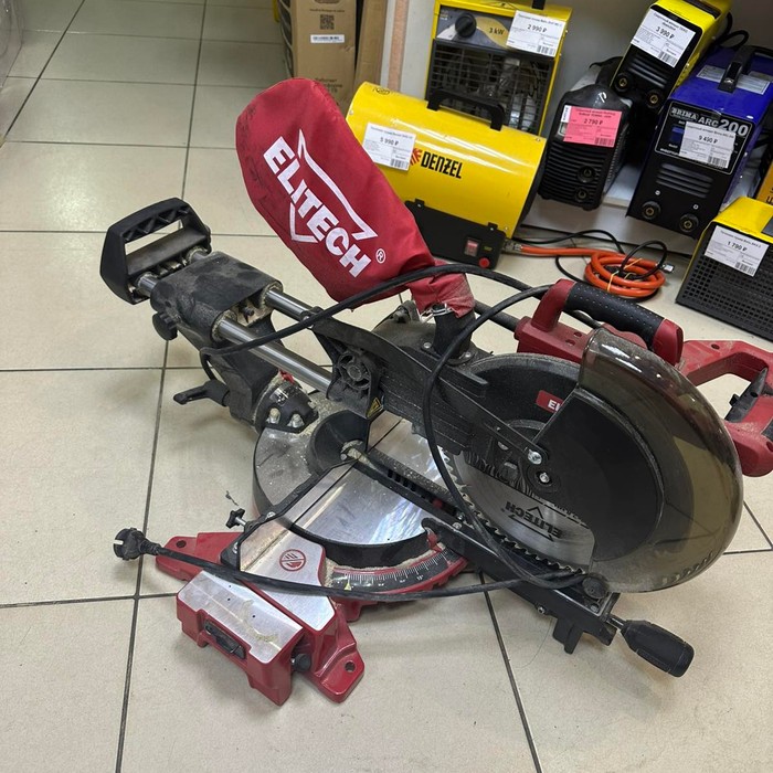 Торцовочная пила Elitech ПТ 1825К Е2006.001.00