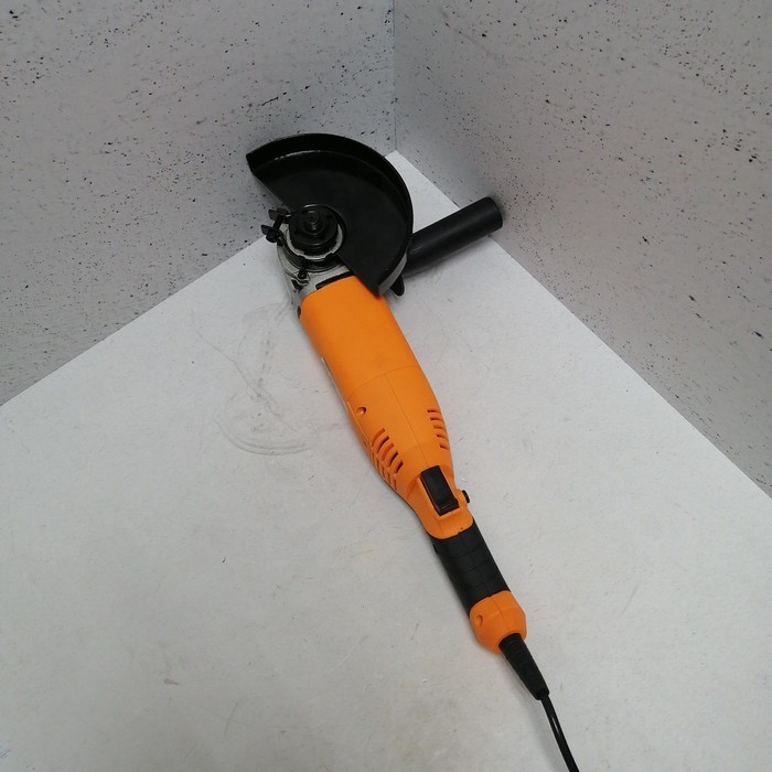 Болгарка Вихрь УШМ-150/1300