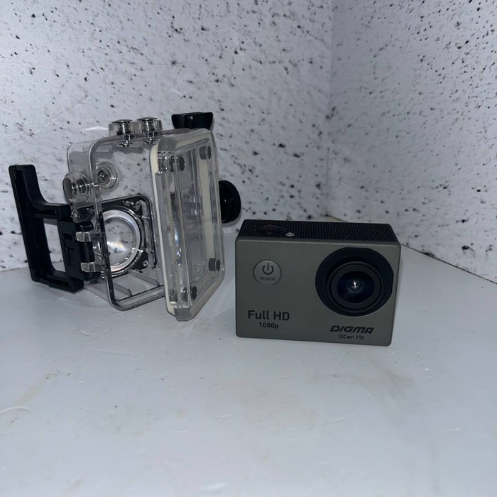Экшн-камера DIGMA DiCam 150