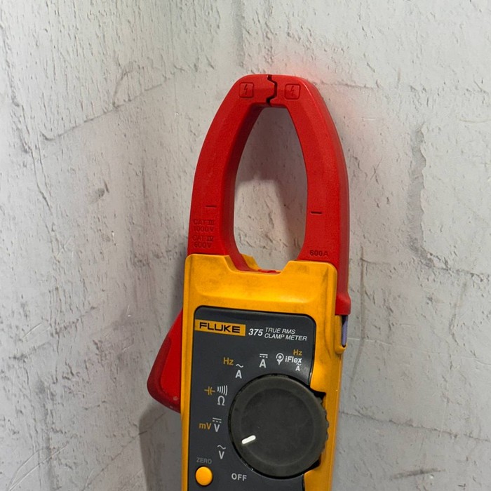Измеритель сопротивления Fluke 375