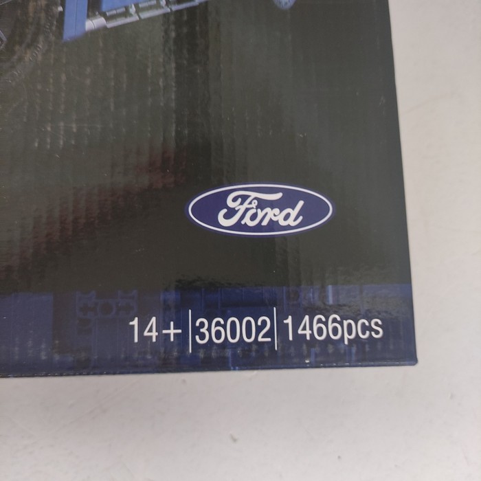 Конструктор TECHNIC FORD GT 36002