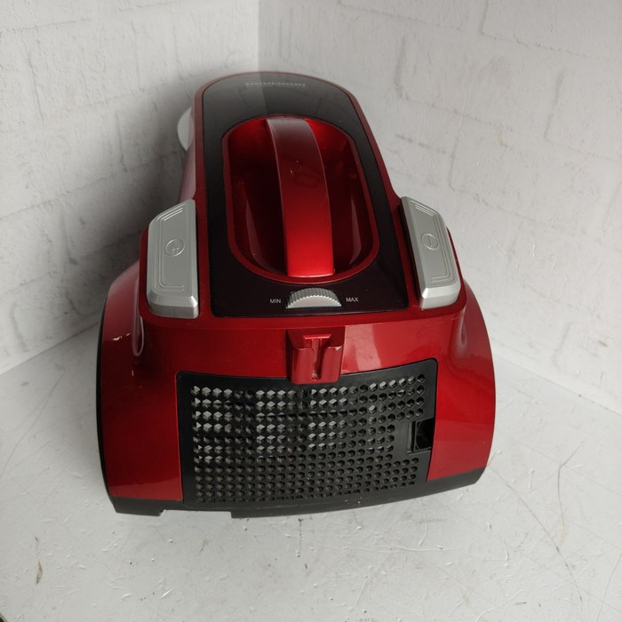 Напольный пылесос Redmond RV-C343