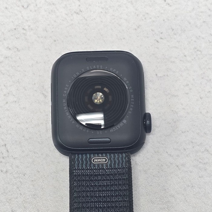 Смарт-часы Apple watch SE 40mm