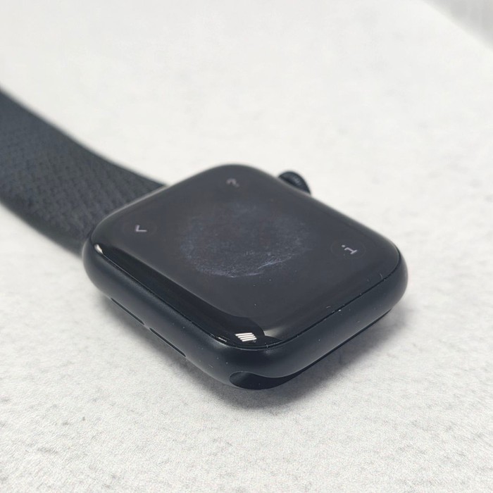 Смарт-часы Apple watch SE 40mm
