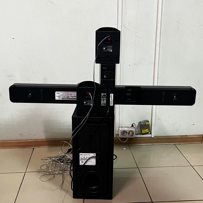 Саундбар LG 3L1S00KH lg SPJ4-S