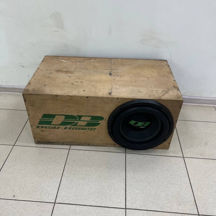 Сабвуфер deaf bonce Apocalypse 250