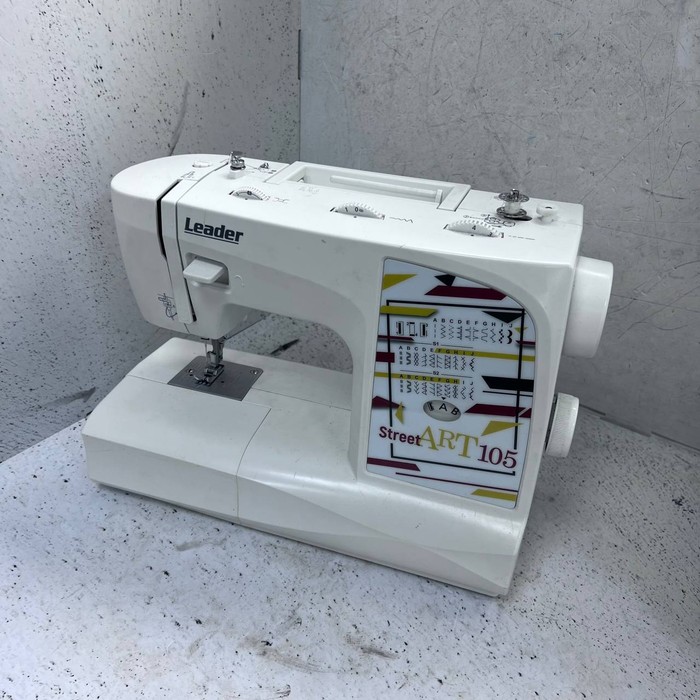 Швейная машина Leader streetart 105