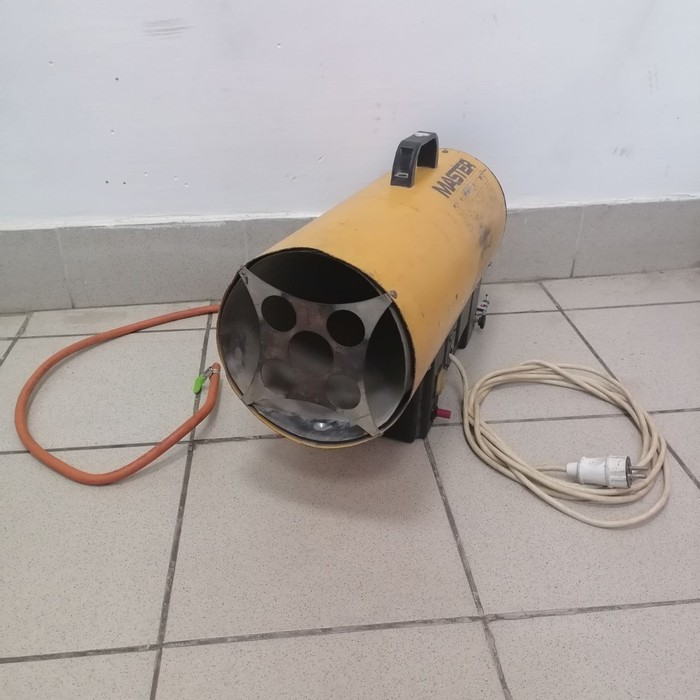 Тепловая пушка MASTER BLP-30M