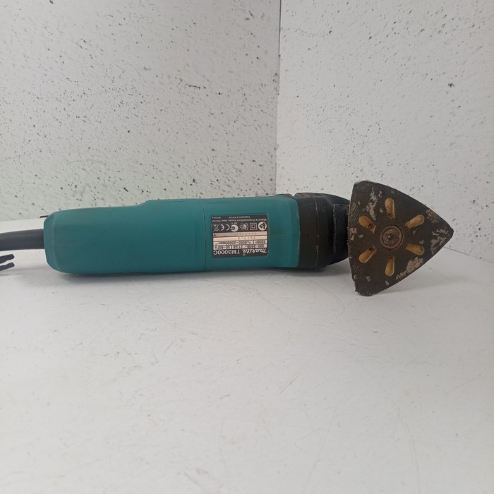 Шлифмашина Makita TM3000C