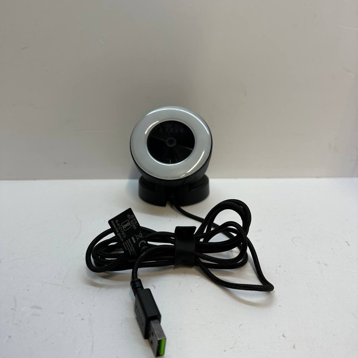 Веб-камера Razer KIYO