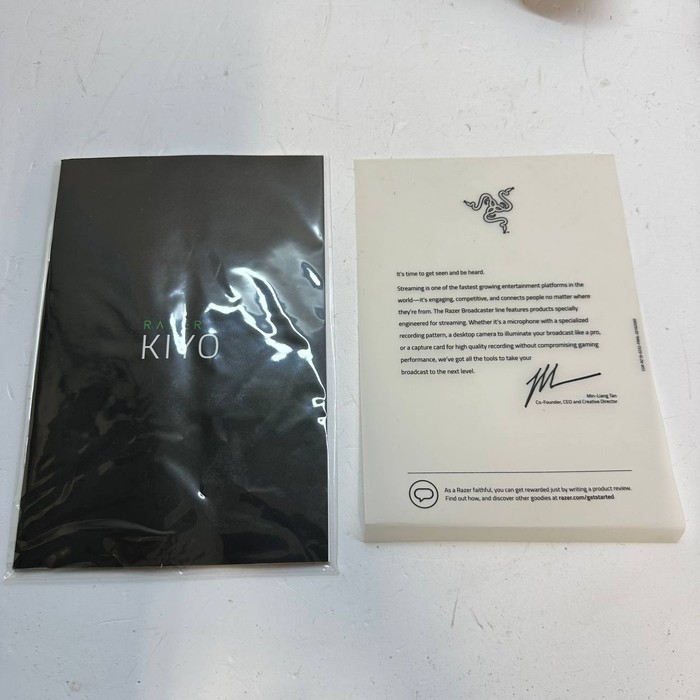 Веб-камера Razer KIYO