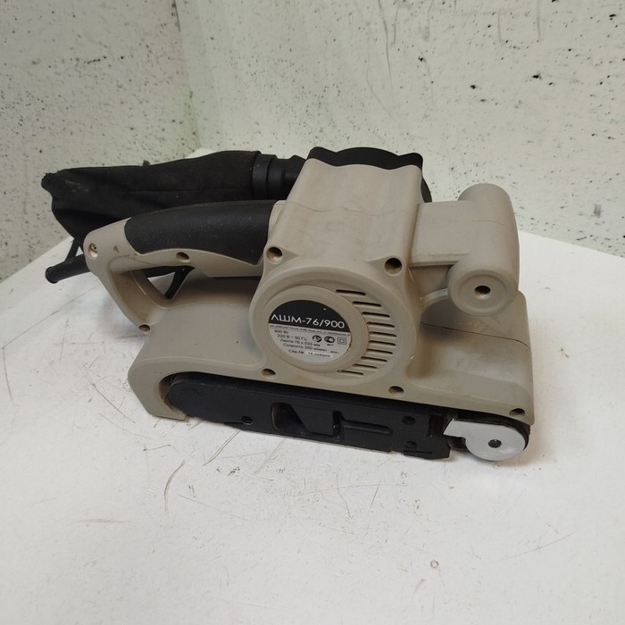 Шлифмашина Интерскол ЛШМ-76/900