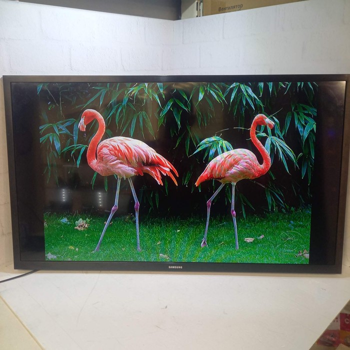 SMART-TV Телевизор Samsung Be-32-rb