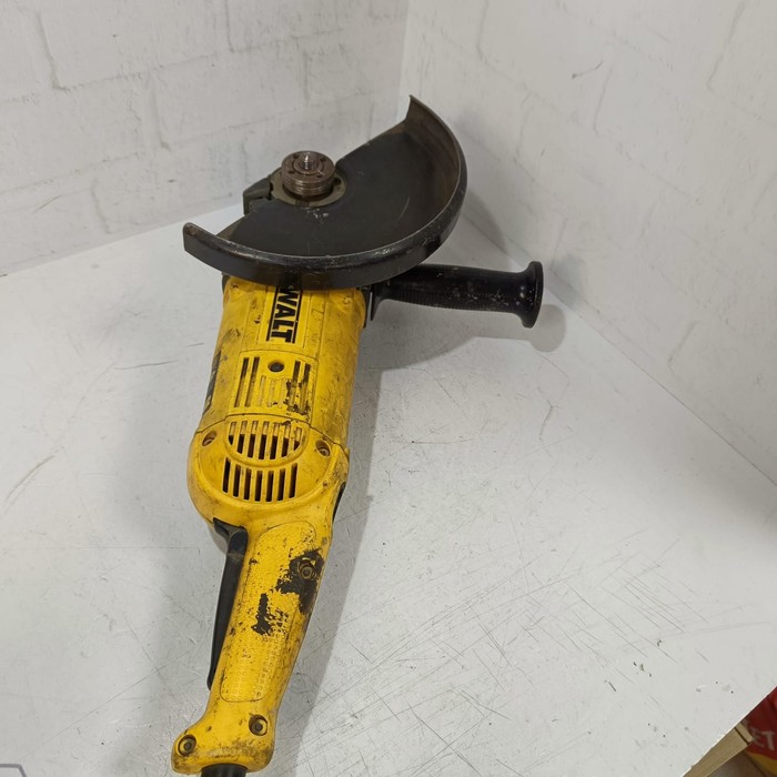 Болгарка DeWalt DWE492S KS