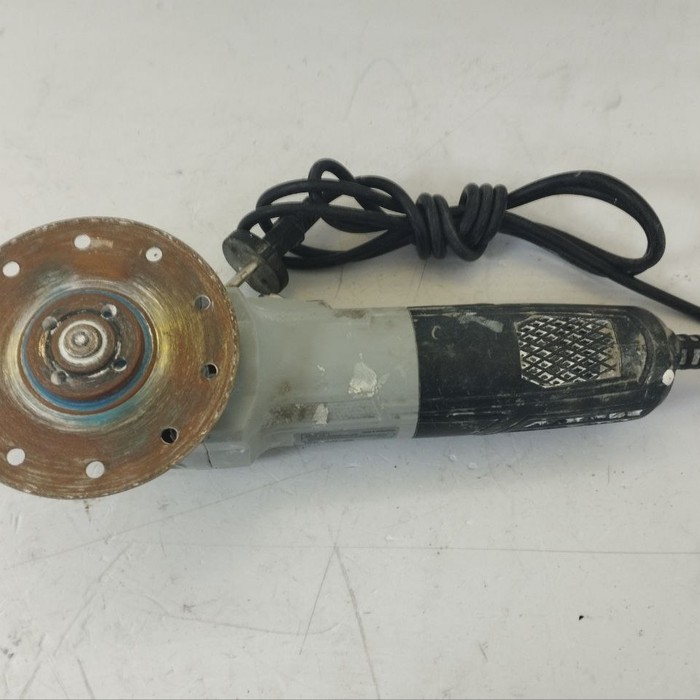 Болгарка Ресанта УШМ-125/900