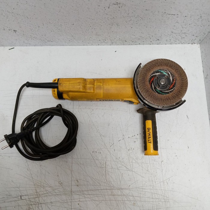 Болгарка DeWalt DWE4217-QS