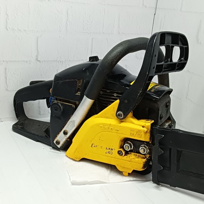 Бензопила CHAMPION 240