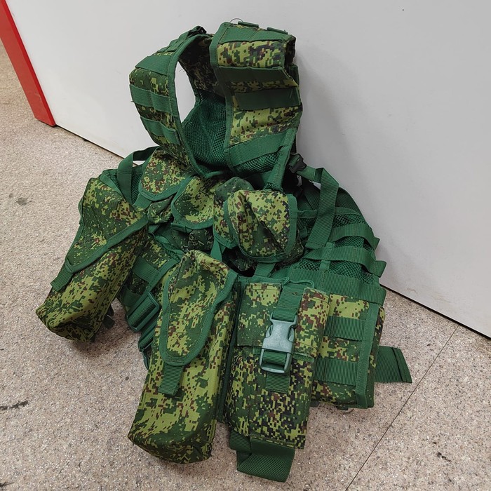 Жилет тактический для бронежилета