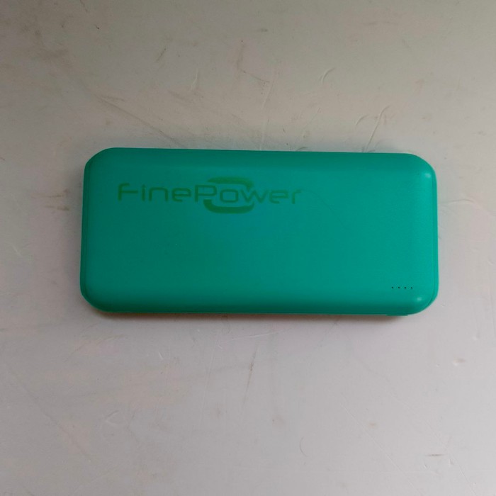 Внешний аккумулятор FinePower 10000 mAh