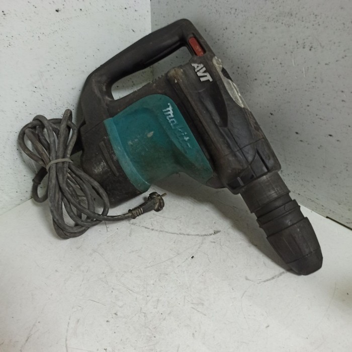 Перфоратор Makita HR4510c