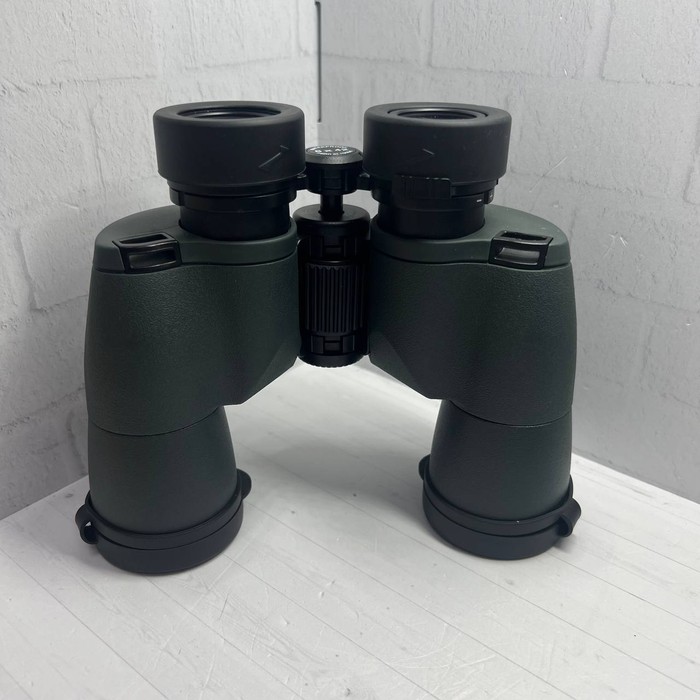 Бинокль Levenhuk Sherman PRO 8x42