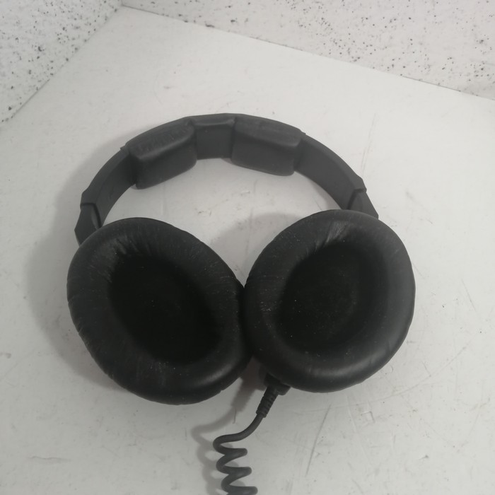 Наушники Sennheiser HD 300 Pro
