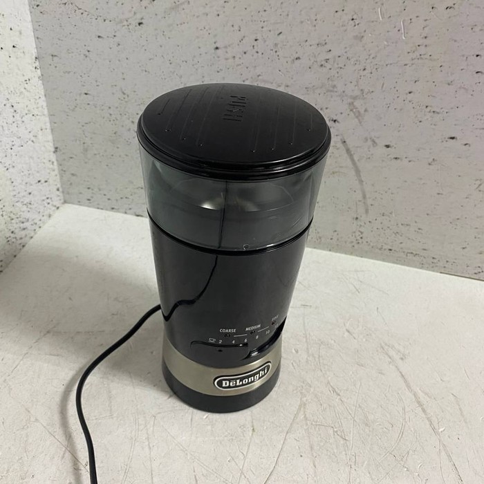 Кофемолка delonghi KG210