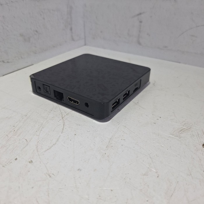 Приставка Rombica TVbox Mate